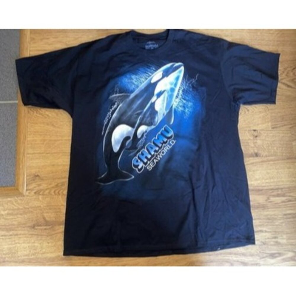 Sea World Shamu Mens Graphic Shirt Size XXL